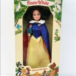 vintage snow white doll